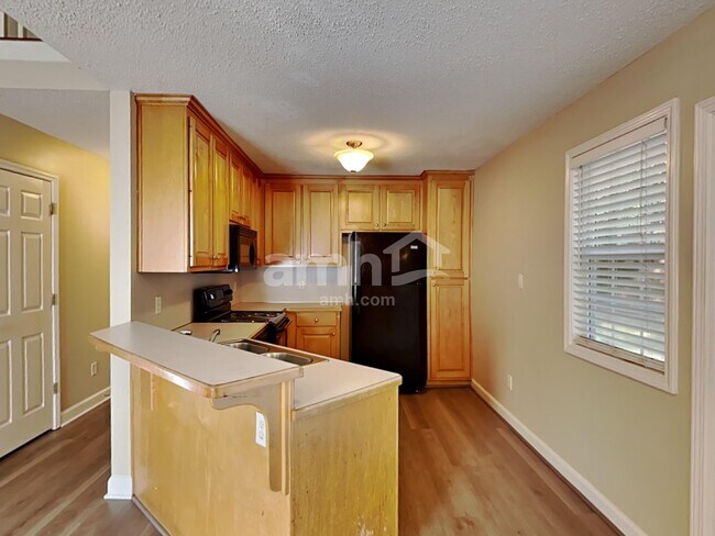 Building Photo - 1815 Bernice Dr