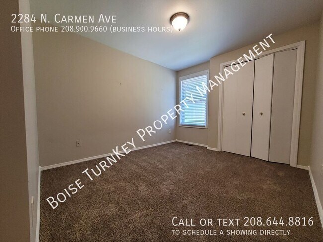 Building Photo - 2284 N Carmen Ave