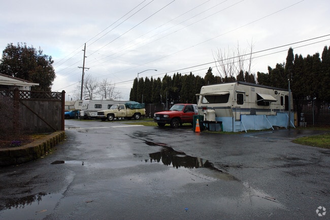 Building Photo - Cedar Shade Mobile Home Park