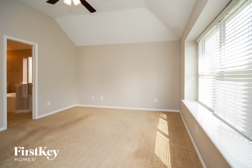Building Photo - 11507 Chippewa Ridge Ct