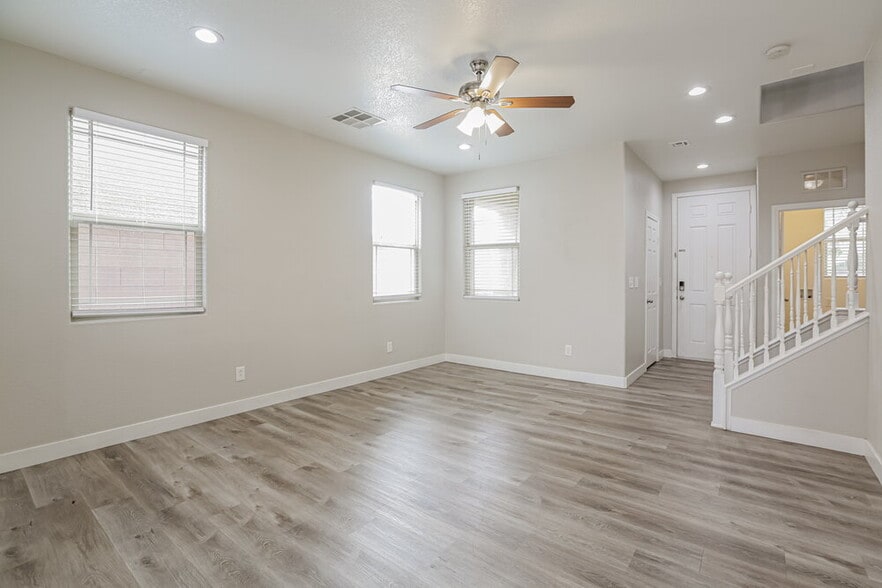 Building Photo - 10810 W Old Ironsides Ave