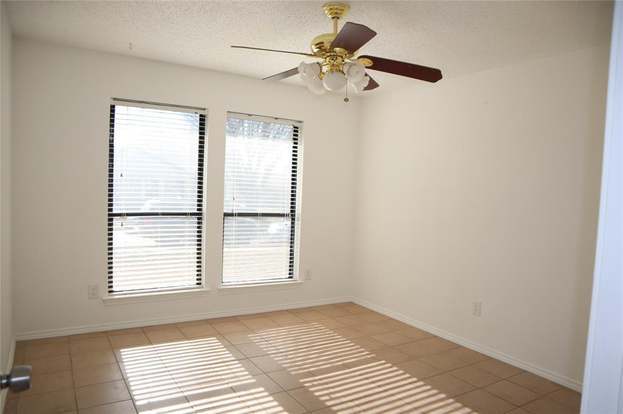 Building Photo - 2731 Eagle Pass