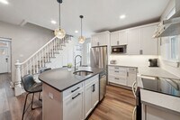 Building Photo - 91-93 S 9th Street