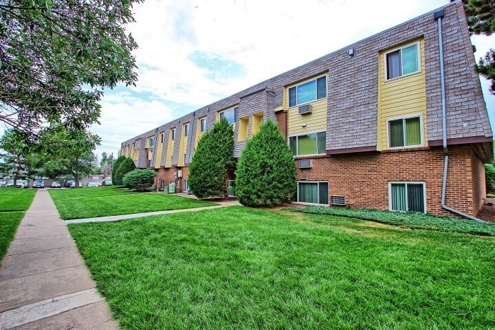 Interior Photo - Laredo House Apartments - beautiful and qu...