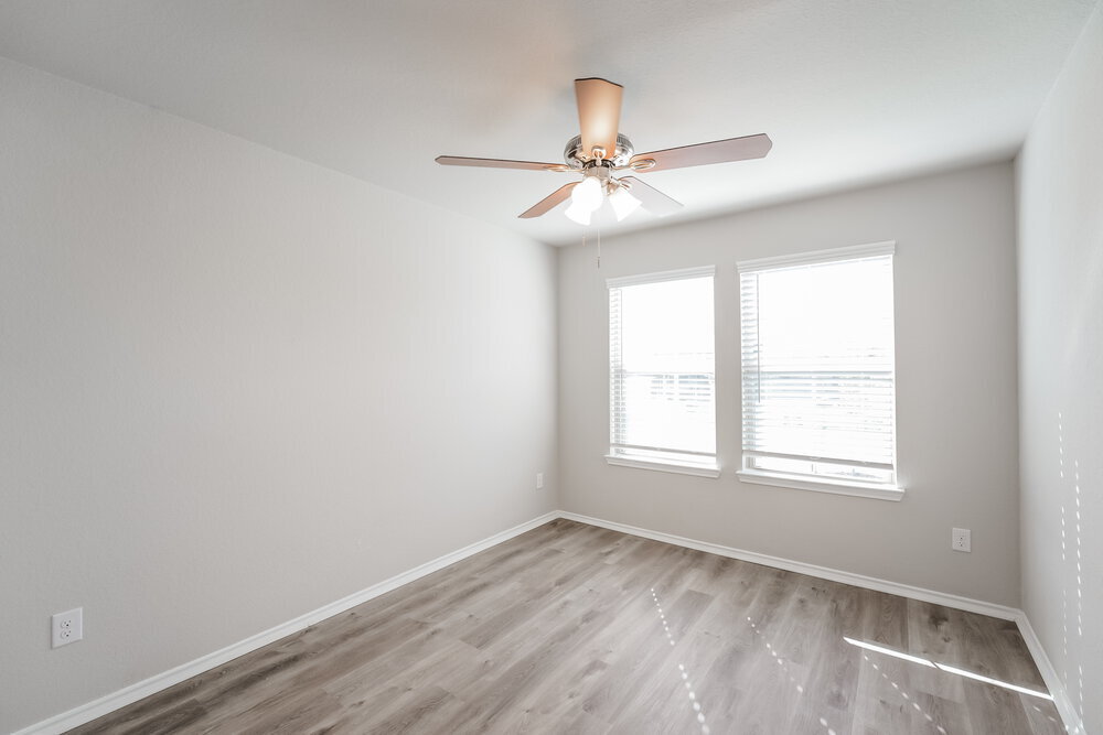 Building Photo - 21302 Brookwood Cres Dr