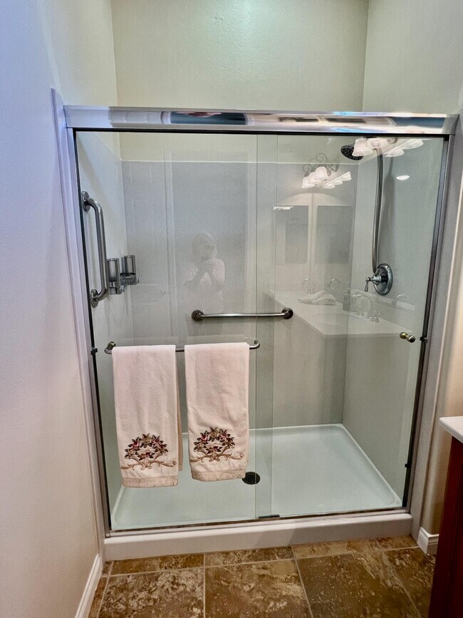 Building Photo - 81952 Avenida Bienvenida