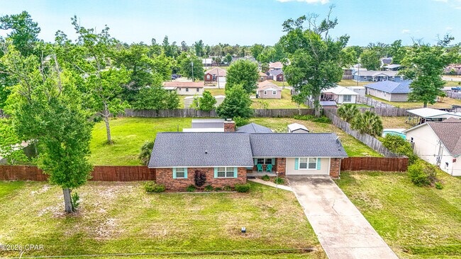 Building Photo - 1112 Colorado Ave