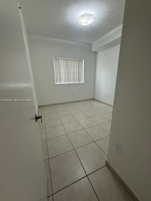 Building Photo - 7200 NW 114th Ave