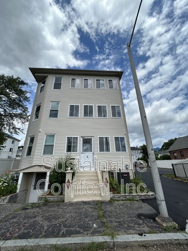 Building Photo - 3 Imperial Pl