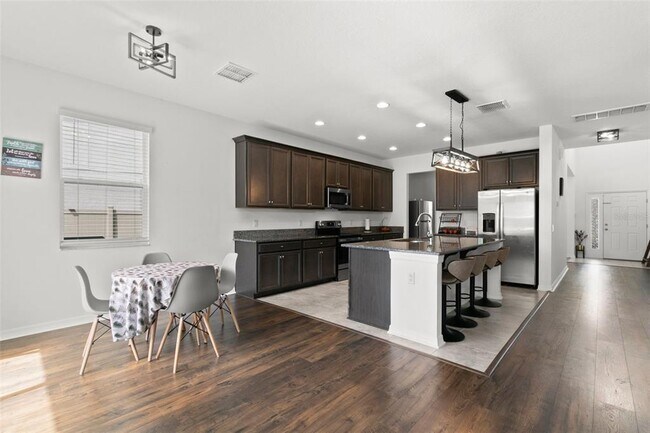 Building Photo - 16044 Sonoma Grv Cir