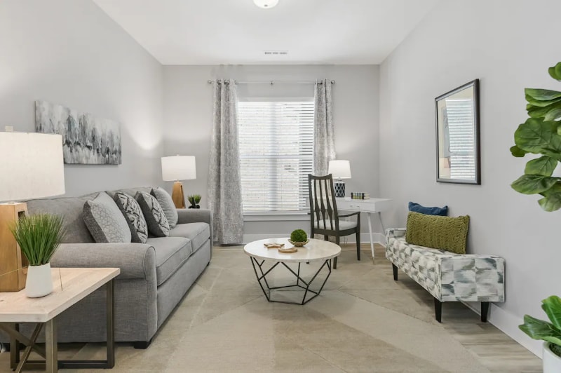 Building Photo - 129 Weller Ln