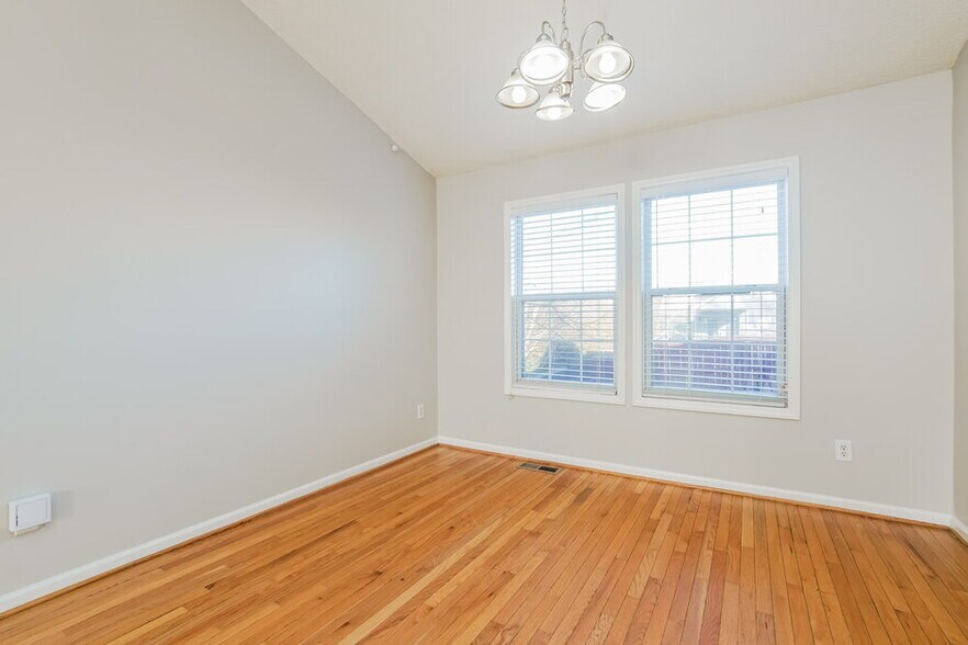 Building Photo - 4301 Mantua Way