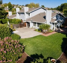 Building Photo - 1771 Stuart Ct