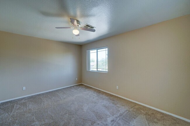 Building Photo - AVAILABLE NOW!!! Oversized Bedrooms in Johnson Ranch