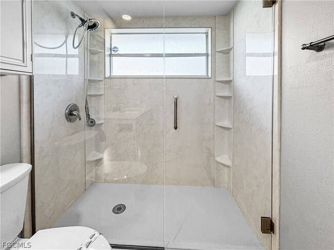 Building Photo - 326 SW 29th St