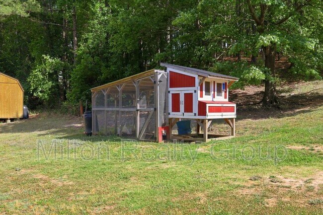 Building Photo - 1184 Jim Christian Rd