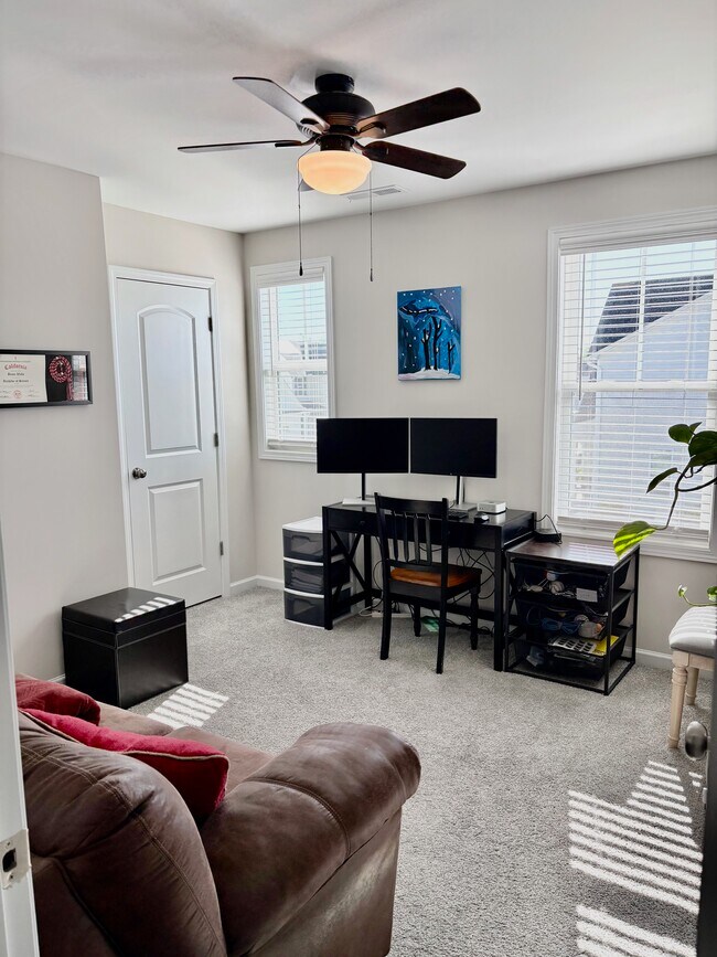 Building Photo - 4172 Pegasus Parkway