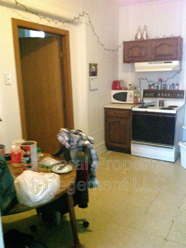 Building Photo - FREE OF SECURITY DEPOSIT 3 Bed 1 Bath with...