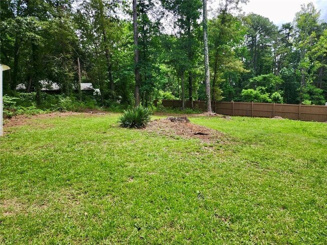 Building Photo - 1367 Fairview Trail NW