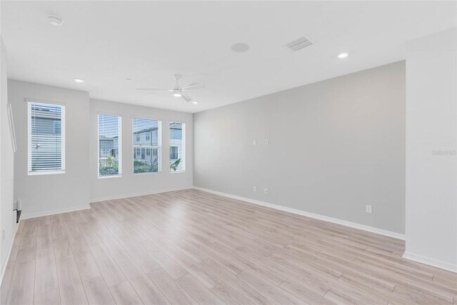 Building Photo - 8472 Sperry St