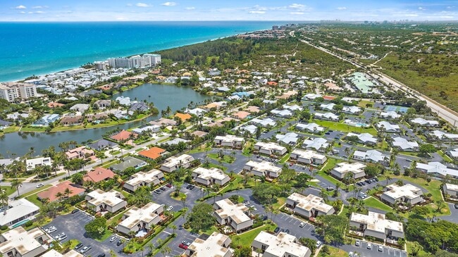 Building Photo - 1420 Ocean Way