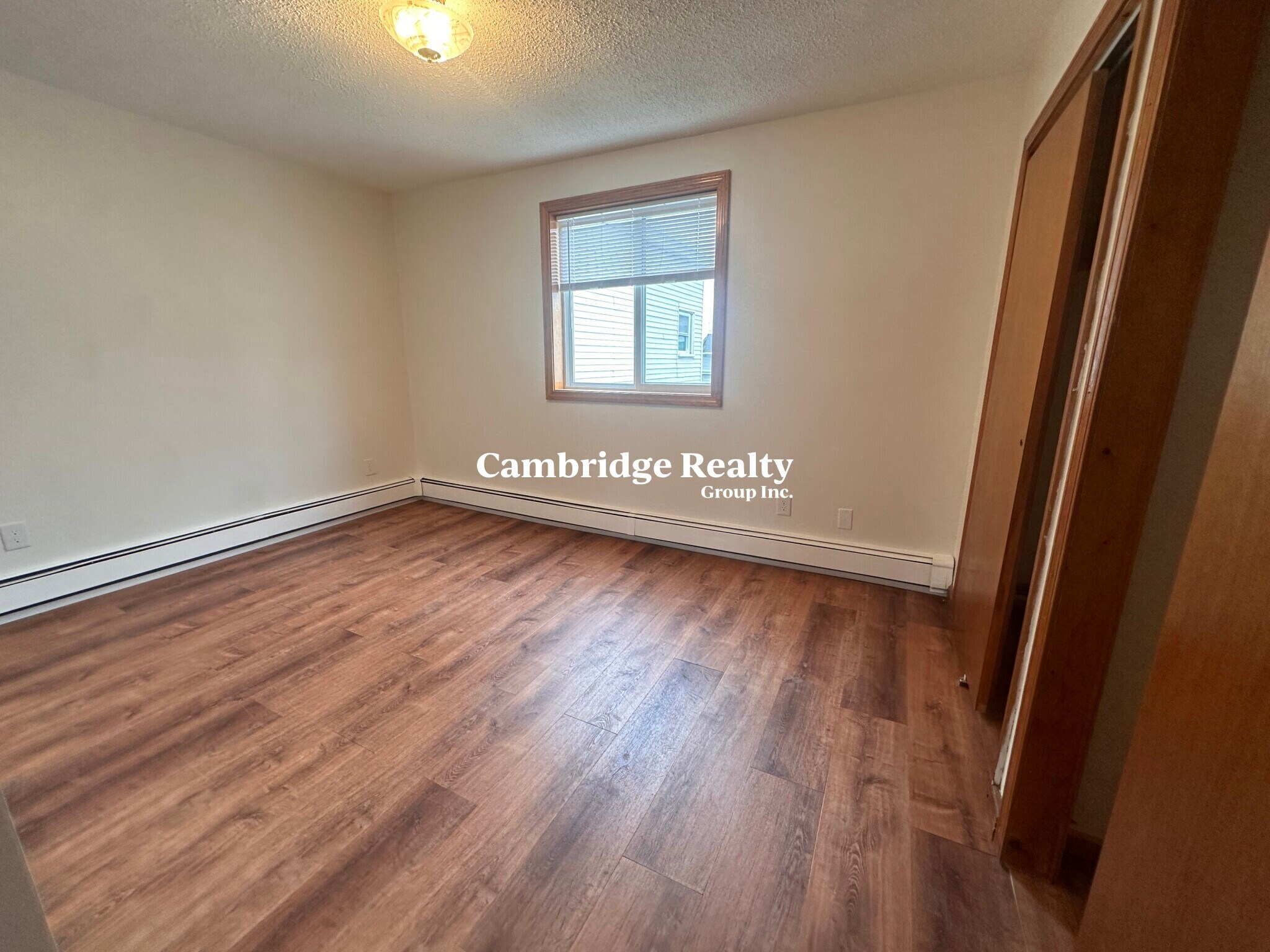 Building Photo - 255 Elm St