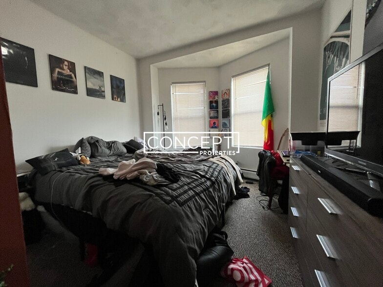 Building Photo - 610 Columbus Ave