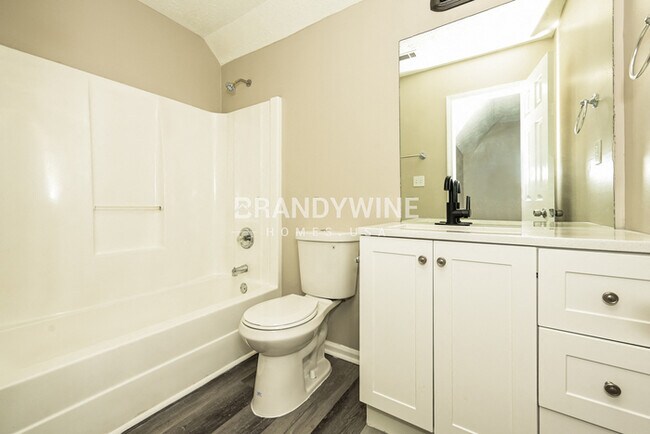 Building Photo - 10473 Starling Trail