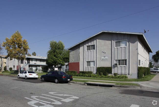 Primary Photo - Palm Villas  Apartment Homes