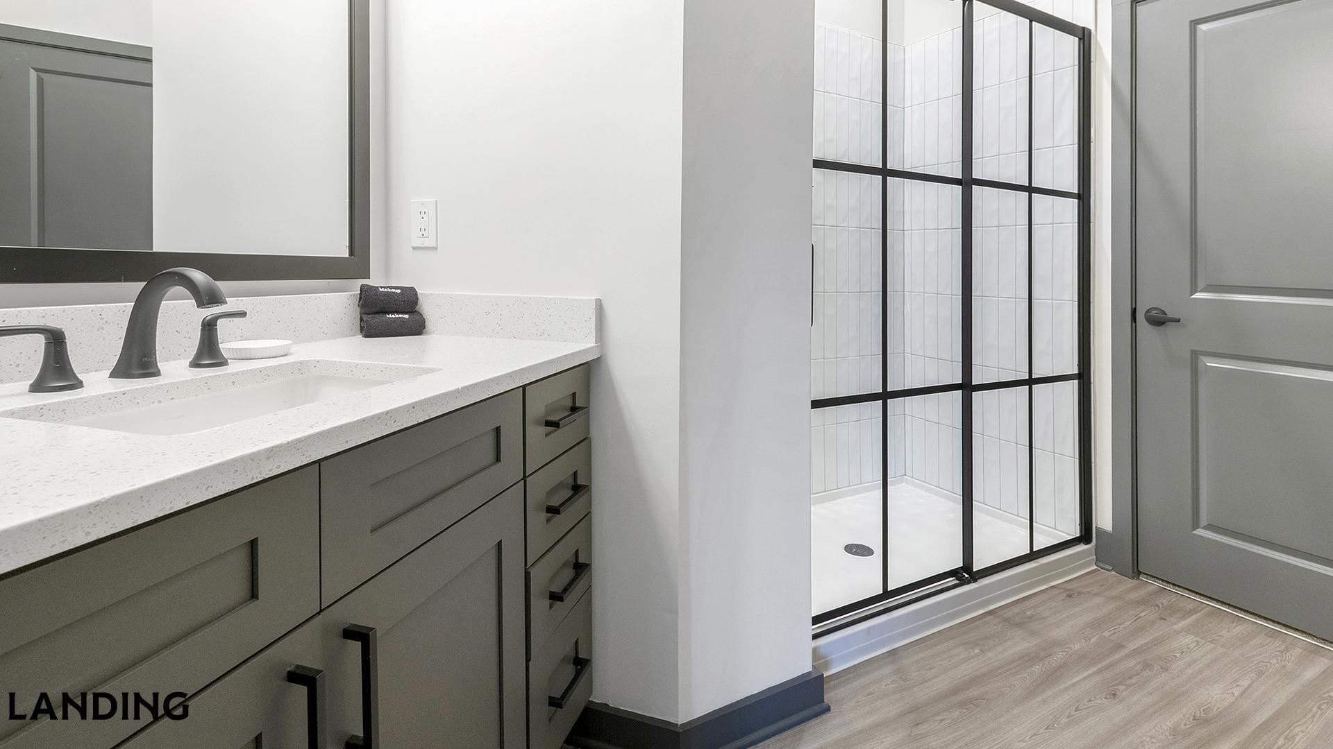 Building Photo - 944 Broadcast Pl