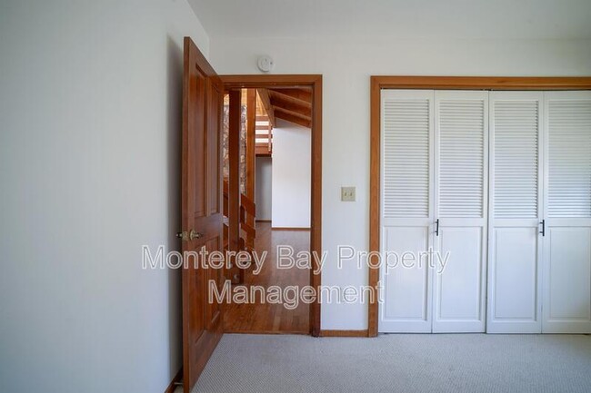 Building Photo - 1510 Monterey Salinas Hwy