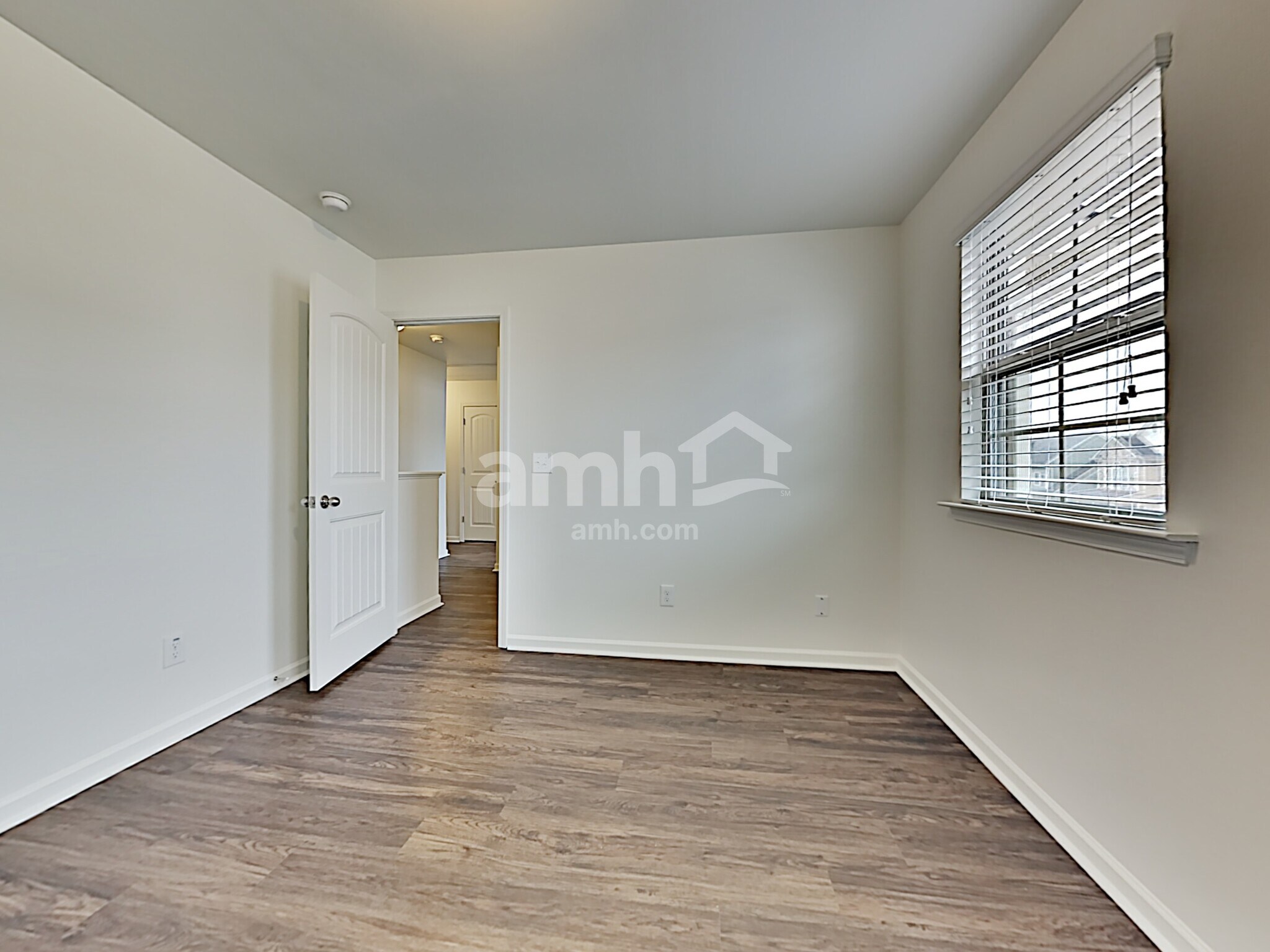 Building Photo - 3730 Nicolyn Dr