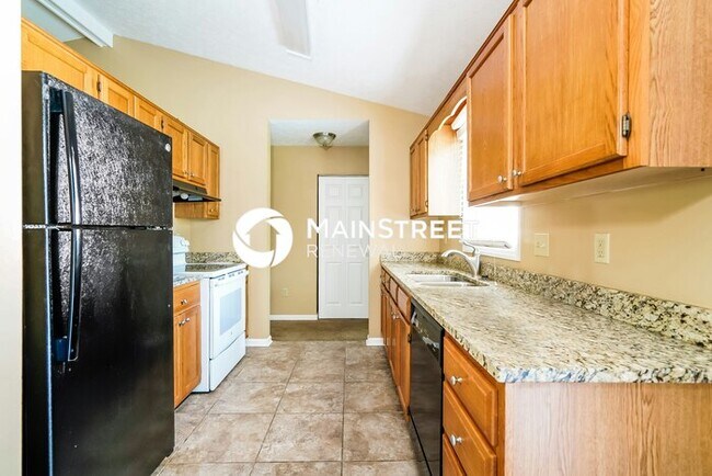 Building Photo - 3 Bedroom Pet-Friendly Home in Franklin, I...