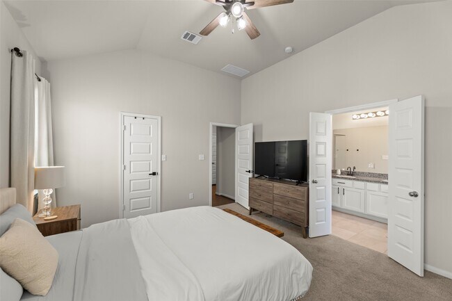 Building Photo - 14911 Spg Frst Ln