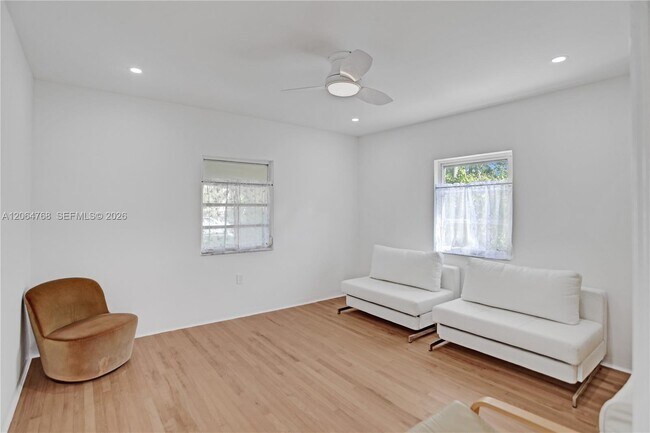 Building Photo - 2214 Segovia Cir