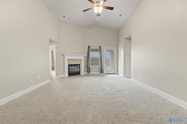 Building Photo - 122 Ardsley Dr