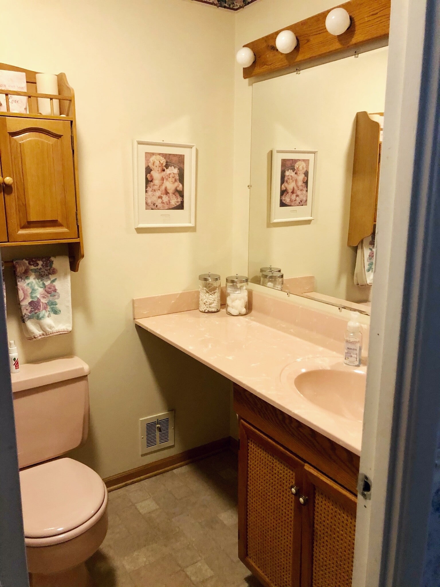 Building Photo - 8507 Woodside Ct