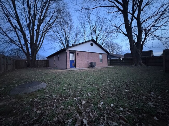 Building Photo - ***303 Southland Street***