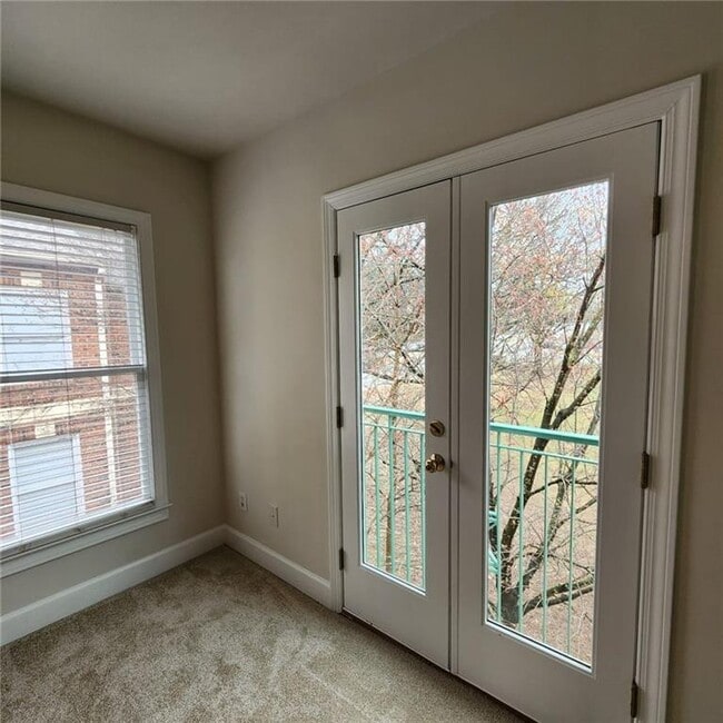 Building Photo - 687 Bonaventure Ave NE