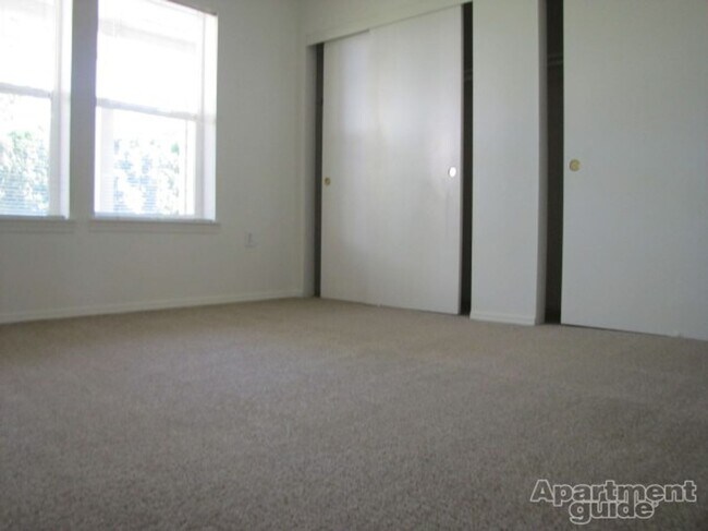 Interior Photo - Gresham Central