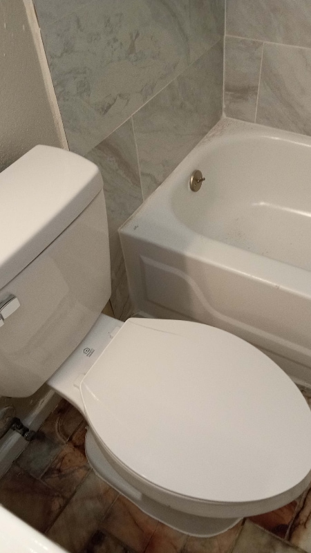 Building Photo - 230 Schmeltzer Ln