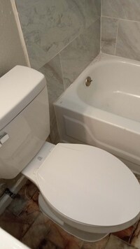 Building Photo - 230 Schmeltzer Ln