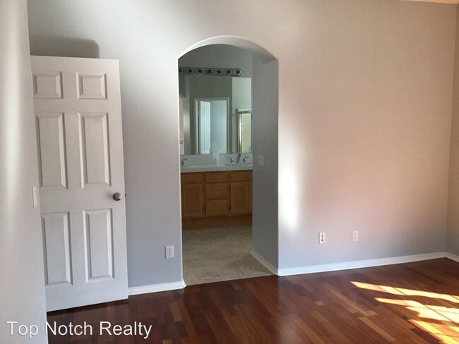 Building Photo - 3 br, 2.5 bath House - 11410 Miro Circle