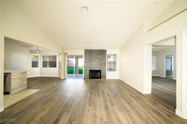 Building Photo - 836 Teal Wing Way