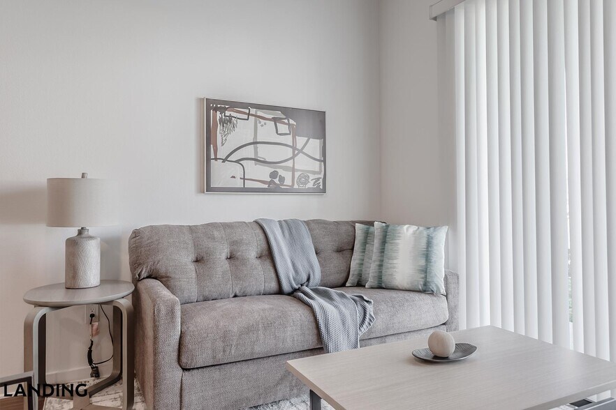 Building Photo - 515 Corso Ln