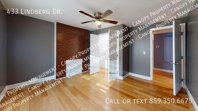 Building Photo - 433 Lindberg Dr