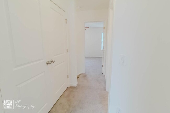 Building Photo - 305 Cherwell ct