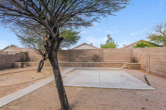 Building Photo - 1064 E Mohave Ln