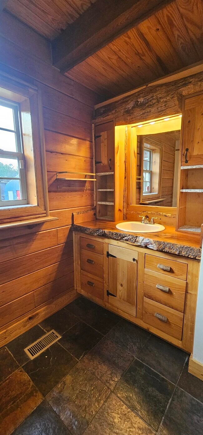 Building Photo - 181 State Rd S-1911-92