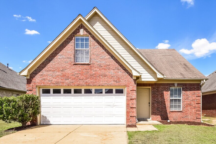 Building Photo - 9890 Vista Ridge Dr
